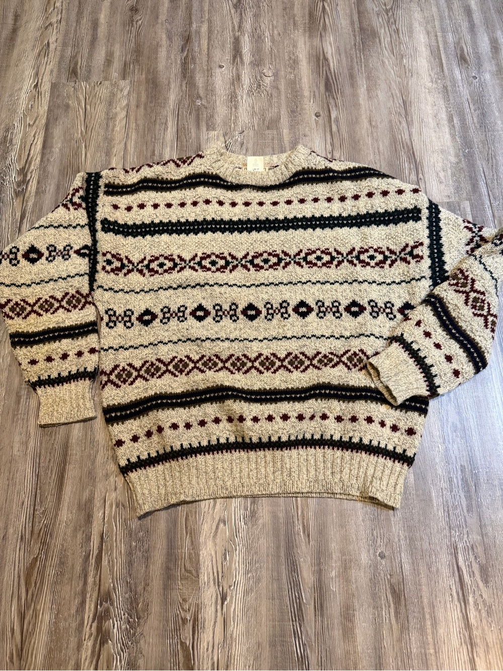 LL Bean Men's VINTAGE fair Isle Crewneck Sweater size large 90% wool